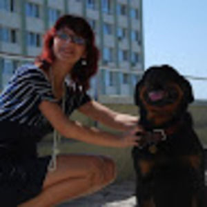 Meet your Posher, Corina